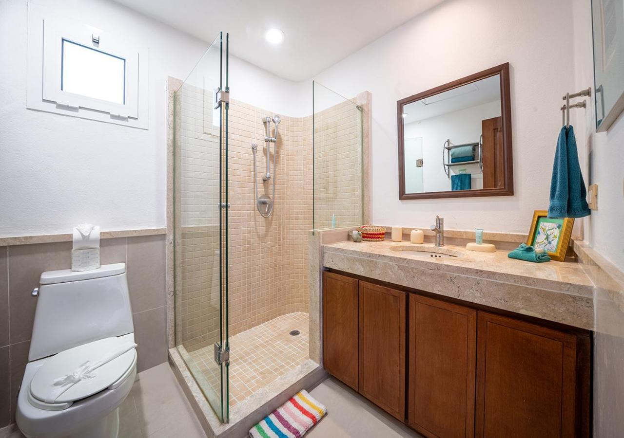 2 Bedroom With Pool & Gym - At Quadra Alea - Xaman 201 Сasa de vacaciones Playa del Carmen
